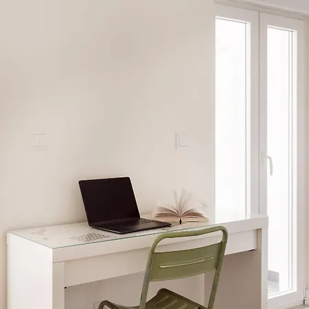 Appartement Estrela Skyline Retreat With Terrace Lissabon