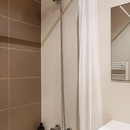 דירה Estrela Skyline Retreat With Terrace ליסבון
