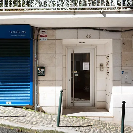 Estrela Skyline Retreat With Terrace * Lissabon